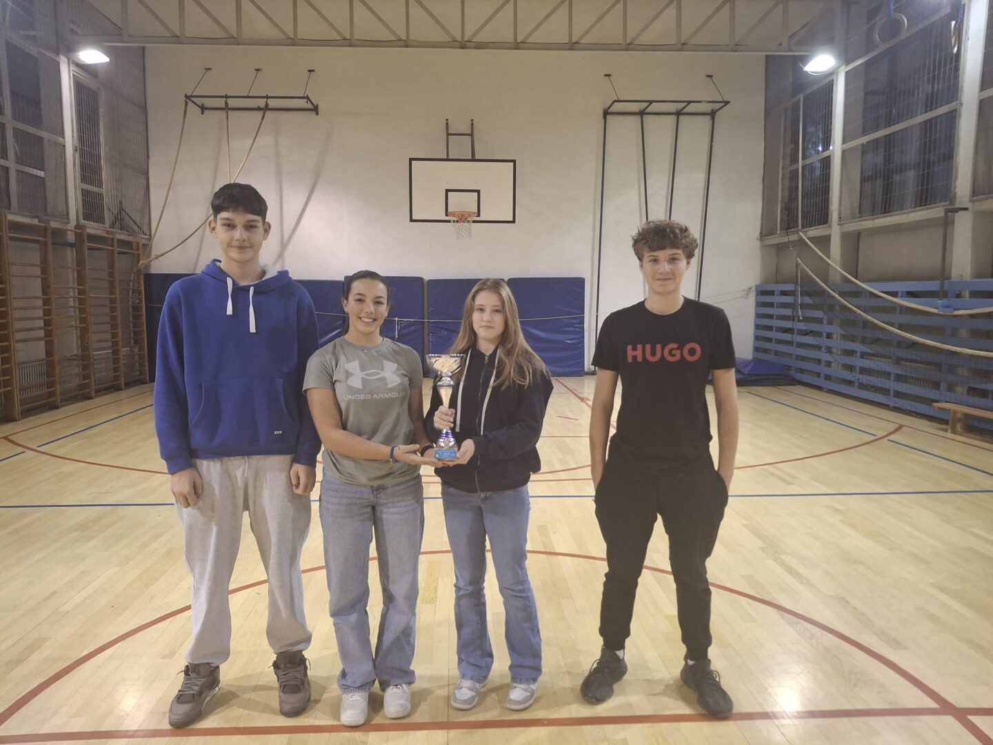 67a8dbb1-6e60-47ac-9d8f-32699efe2cff