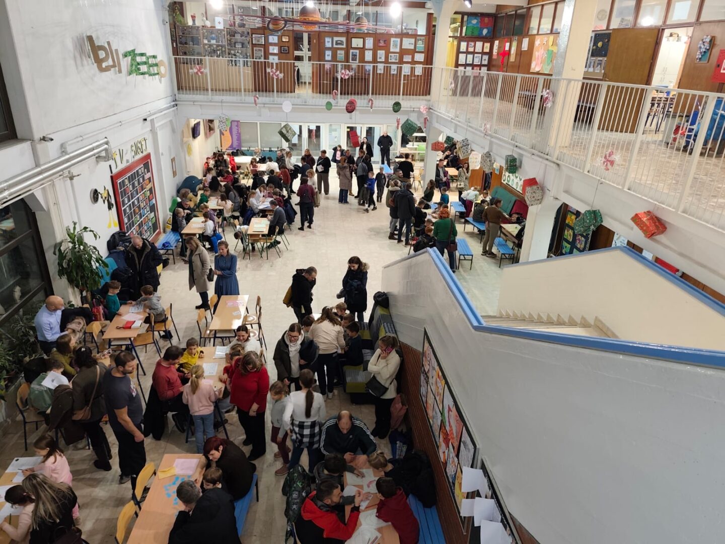 d706c2d8-bebd-4a77-849b-f17cc410ef9e